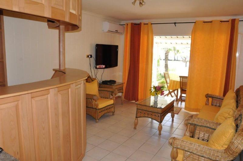 Villas Right On The Beach 贝尔马尔 外观 照片